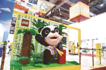 中国营商环境提升15位，“样本城市”上海在跨境交易上提升显著