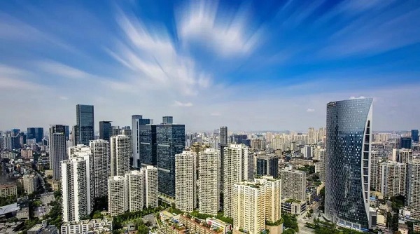 携手合作布局新产业培植新业态！范锐平会见中国建筑集团董事长周乃翔一行
