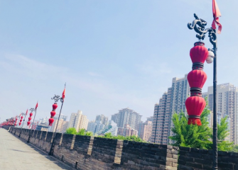 张宝通：打造皇城民宿和步行街