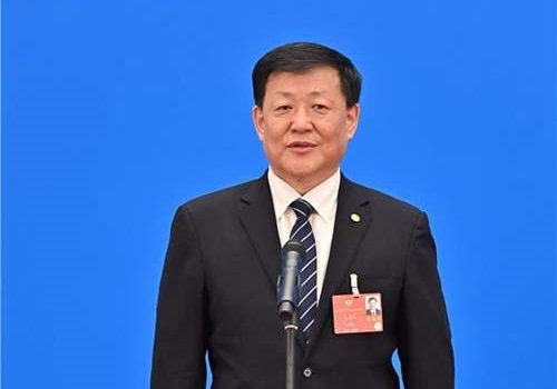 聚焦全国两会｜朱建民谈“民企发展困局”：必须寻找突破口，让企业快速走出困境