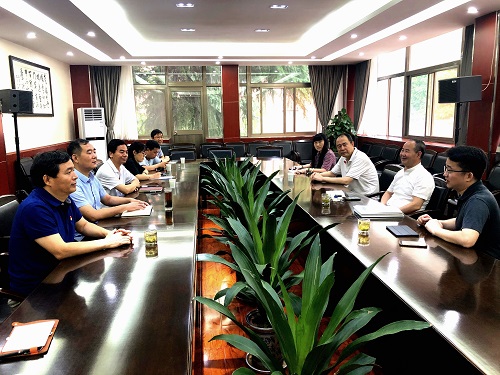 座谈会现场.jpg
