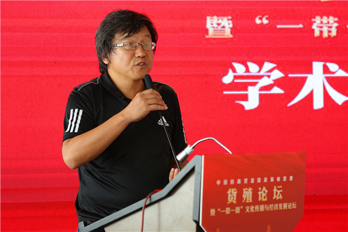 雷鸣：剥削还是效率？——非正式制度、合约和量化视角下的包身工
