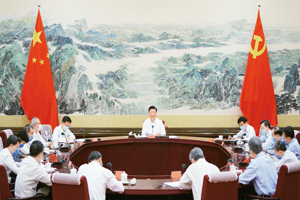 正确认识和把握中长期经济社会发展重大问题