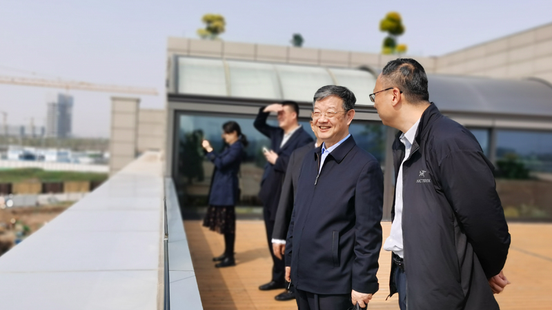 国务院发展研究中心研究员、国声智库名誉主任李国强一行调研丝路科学城