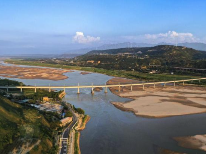 坚定扛起使命  主动担当作为：奋力建设黄河流域生态保护和高质量发展示范区