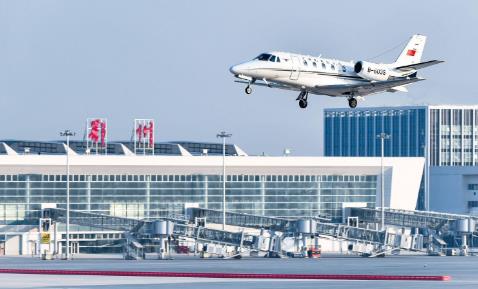 鄂州加快打造国际一流航空货运枢纽
