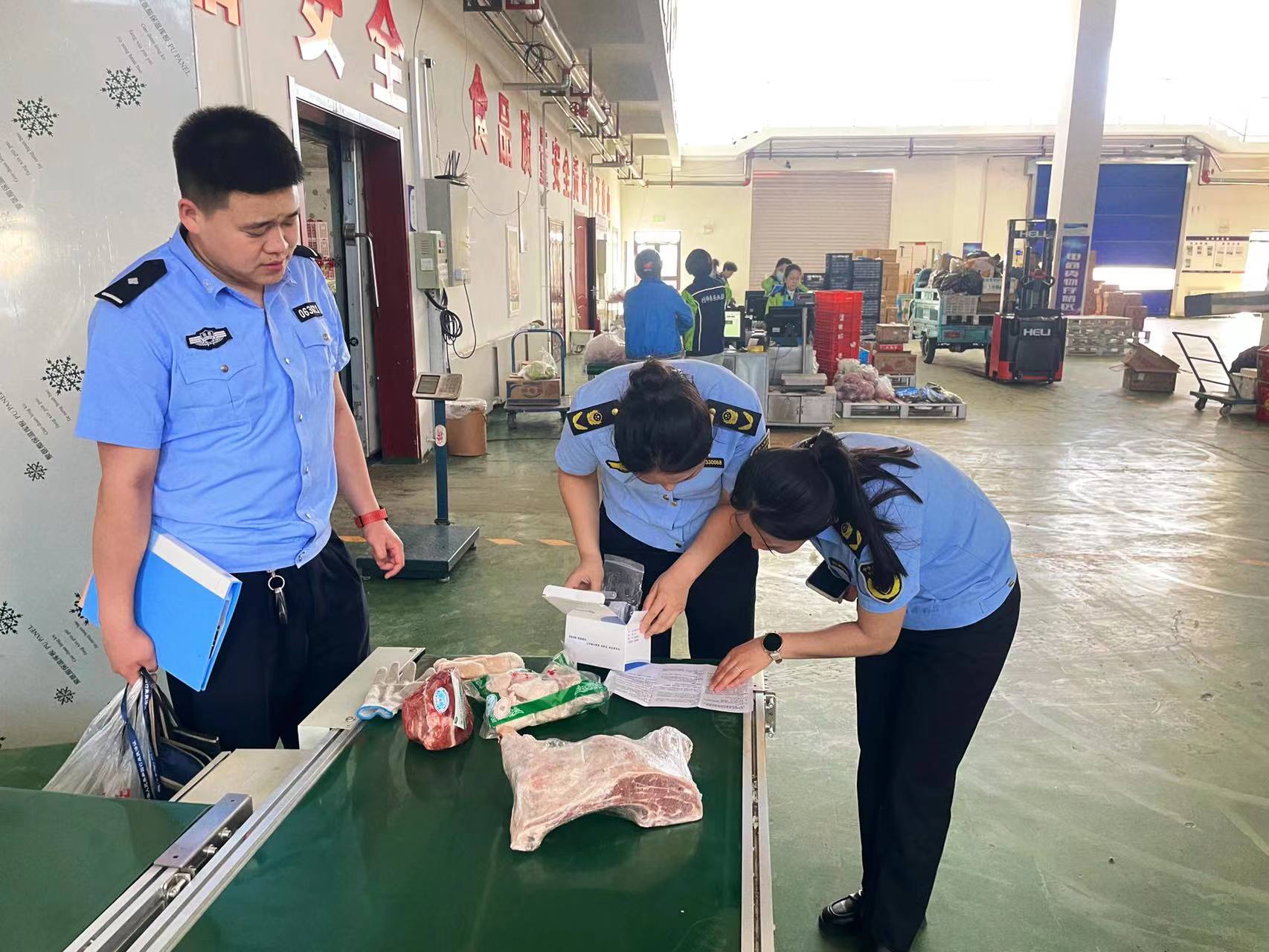 阿勒泰地区一联二查三抽四宣 筑牢肉类产品质量安全防线