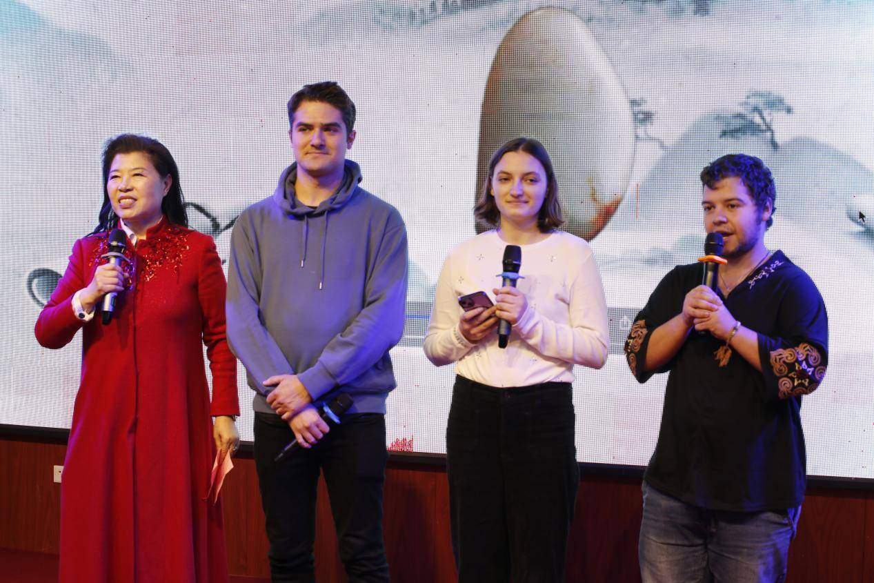 世界蓝田玉石诗林启动暨蓝田唐诗文化博物馆投资签约_仪式在西安蓝田成功举办