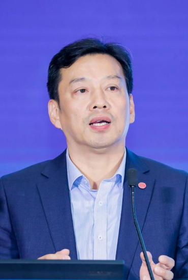 顾雷