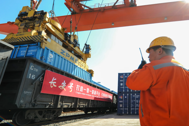 高质量建设中欧班列 服务“一带一路”国际经贸产业合作